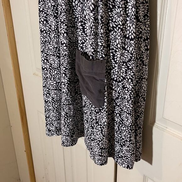 Candy Apple Black White Floral Apron Dress S - Picture 8 of 16